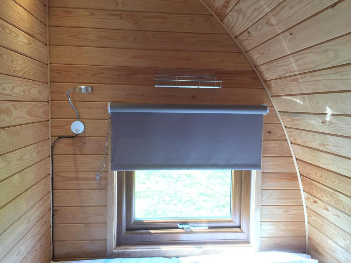 הוילה פורטרי Skeabost View Pods Skye מראה חיצוני תמונה